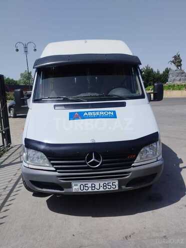 Mercedes Sprinter 312 2000, 580,965 km - 2.2 l - Naftalan