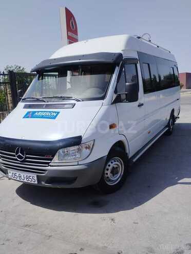 Mercedes Sprinter 312 2000, 580,965 km - 2.2 l - Naftalan