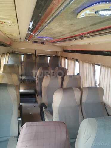 Mercedes Sprinter 312 2000, 580,965 km - 2.2 l - Naftalan
