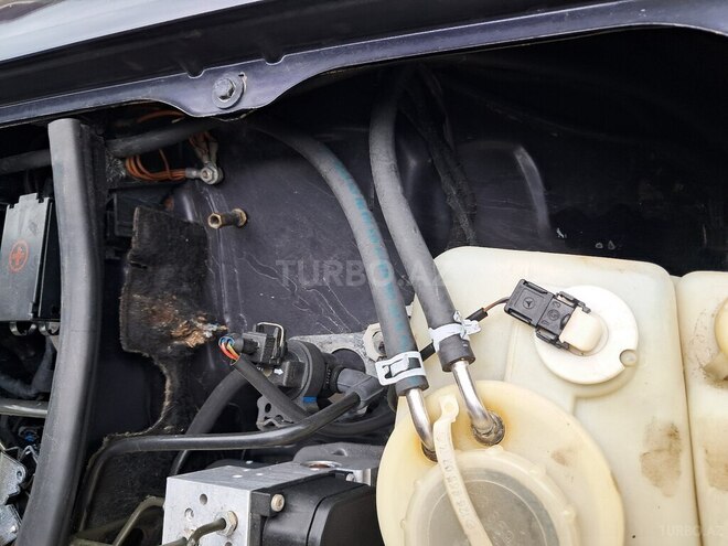 Mercedes C 240 1997, 325,000 km - 2.4 л - Qazax