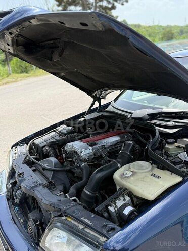 Mercedes C 230 2000, 325,000 km - 2.3 l - Quba