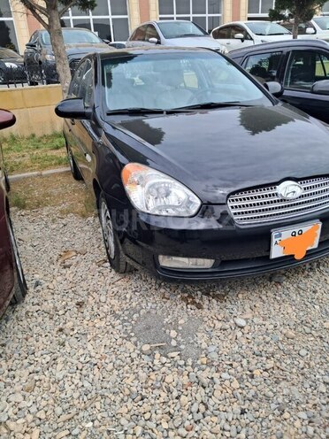 Hyundai Accent 2009, 280,000 km - 1.4 l - Sumqayıt