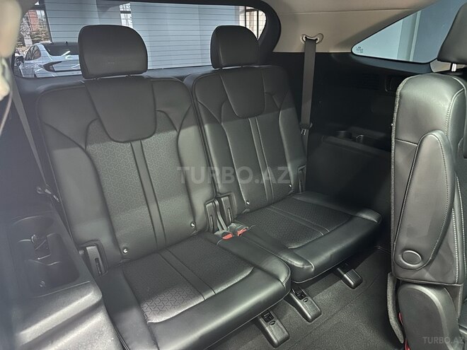 Kia Sorento-16
