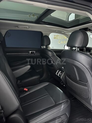 Kia Sorento-21