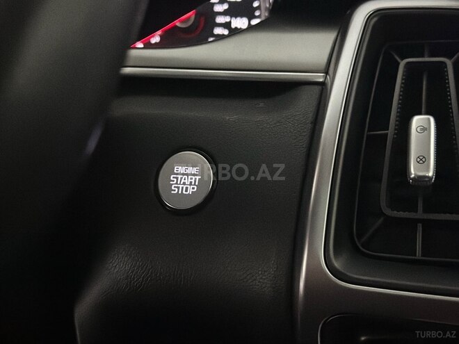 Kia Sorento-26