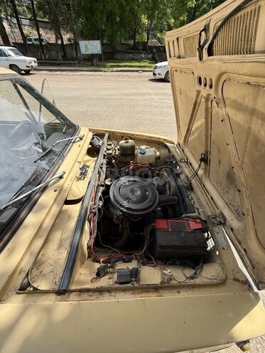 LADA (VAZ) 21011 1980, 95,000 km - 1.6 l - 