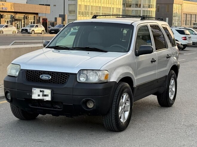 Ford Escape 2004, 285,000 km - 3.0 l - Bakı