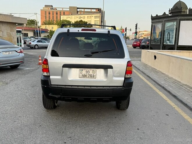 Ford Escape 2004, 285,000 km - 3.0 l - Bakı