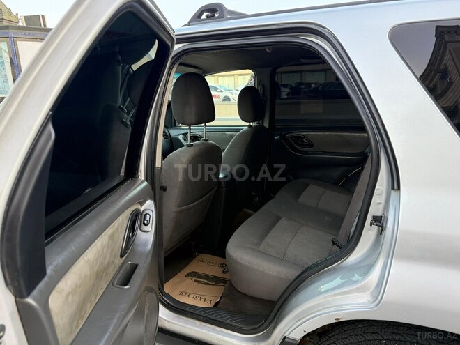 Ford Escape 2004, 285,000 km - 3.0 l - Bakı