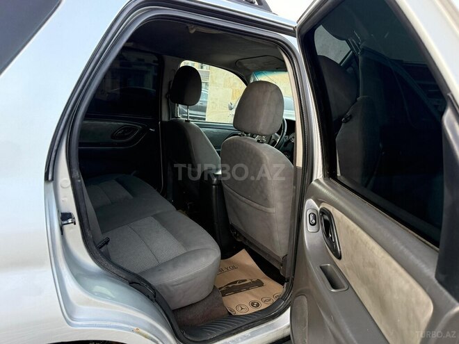 Ford Escape 2004, 285,000 km - 3.0 l - Bakı