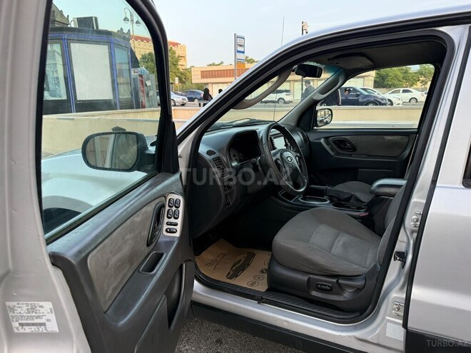 Ford Escape 2004, 285,000 km - 3.0 l - Bakı