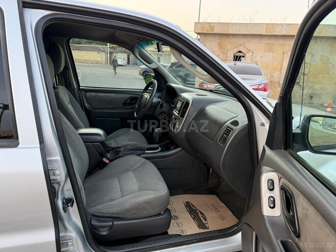 Ford Escape 2004, 285,000 km - 3.0 l - Bakı