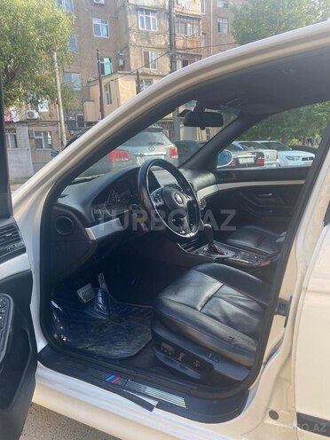 BMW 540 2002, 315,000 km - 4.4 l - Sumqayıt