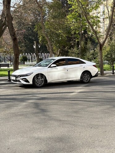Hyundai Elantra 2024, 20,000 km - 1.6 l - Bakı