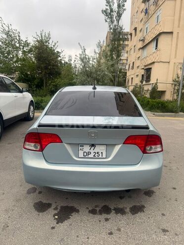 Honda Civic 2008, 268,000 km - 1.3 л - Bakı