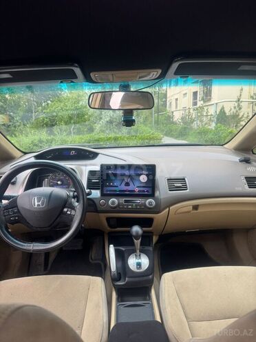 Honda Civic 2008, 268,000 km - 1.3 л - Bakı