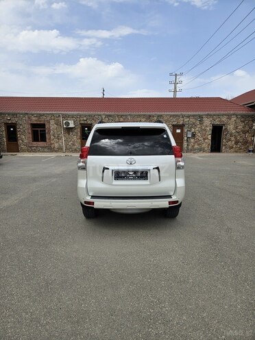 Toyota Land Cruiser Prado 2010, 208,000 km - 2.7 л - Bakı