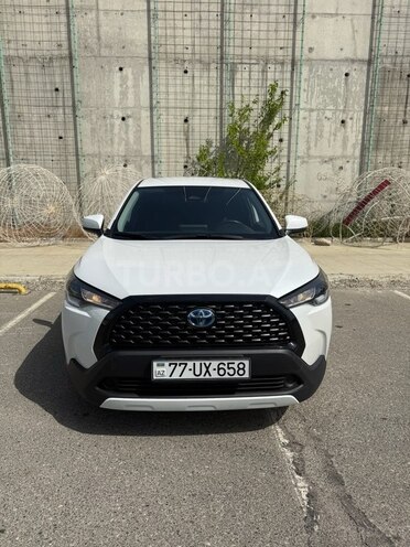 Toyota Corolla Cross 2024, 48,000 km - 2.0 л - Bakı