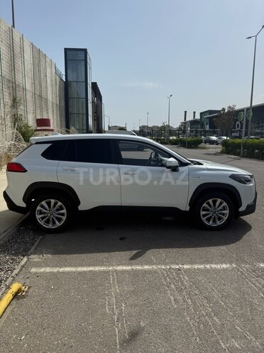 Toyota Corolla Cross 2024, 48,000 km - 2.0 л - Bakı