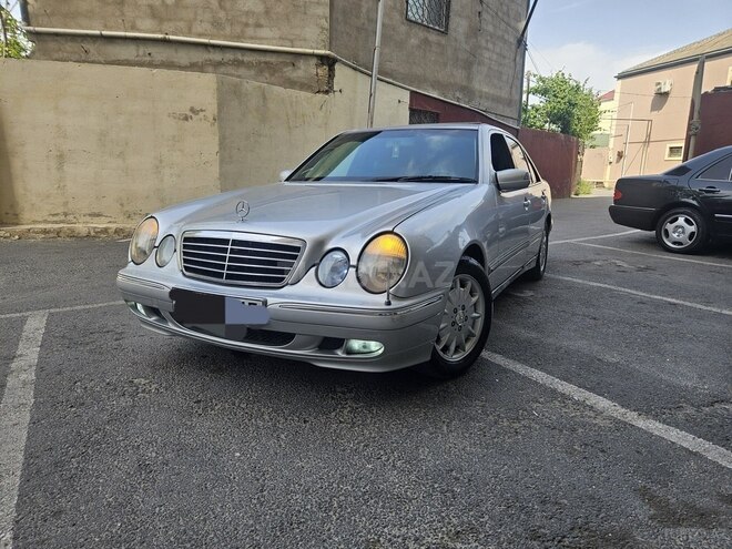 Mercedes E 240 2000, 209,000 km - 2.6 l - Bakı