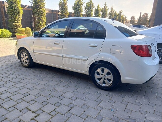 Kia Rio 2011, 344,000 km - 1.4 l - Bakı