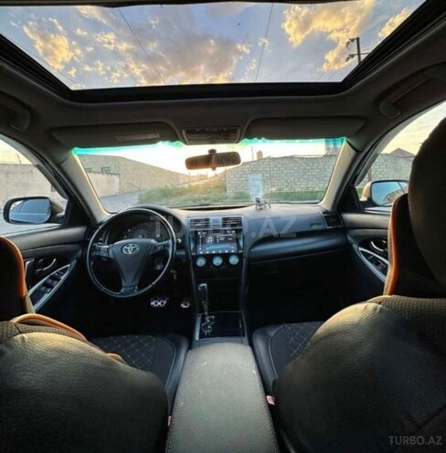 Toyota Camry-7