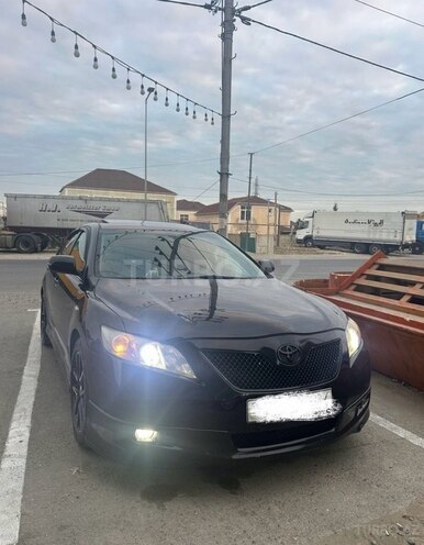Toyota Camry-5