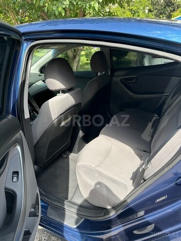 Hyundai Elantra 2015, 160,000 km - 1.8 л - Bakı