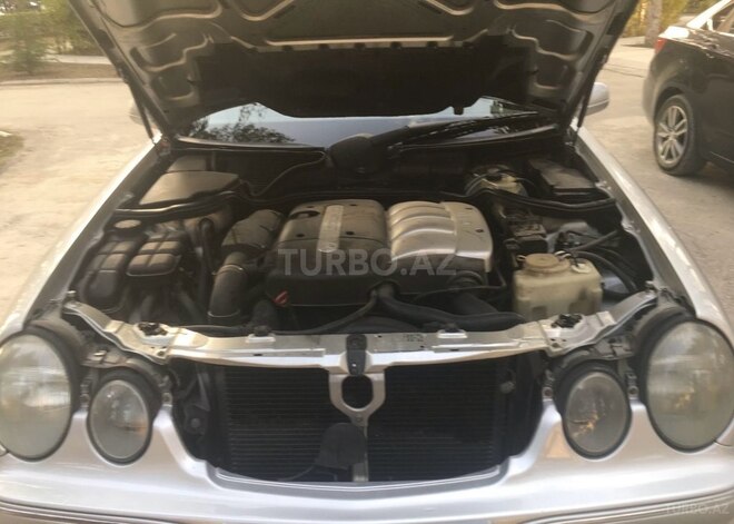 Mercedes E 220 d 2000, 450,000 km - 2.2 l - Sumqayıt