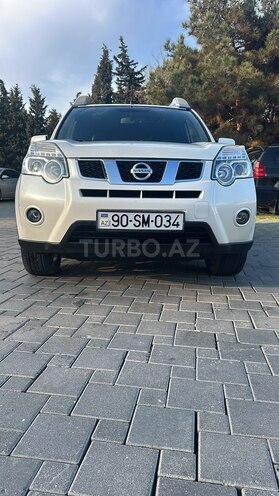 Nissan X-Trail 2013, 230,000 km - 2.5 л - Bakı