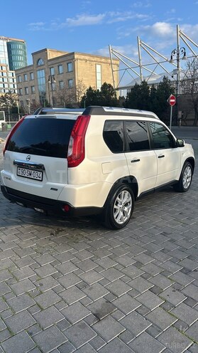 Nissan X-Trail 2013, 230,000 km - 2.5 л - Bakı