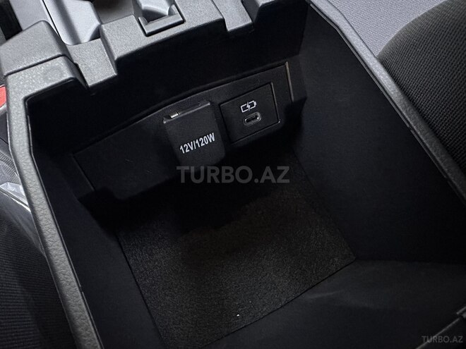 Toyota Corolla Cross 2025, 0 km - 2.0 л - Bakı