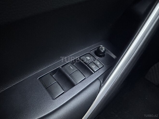 Toyota Corolla Cross 2025, 0 km - 2.0 л - Bakı