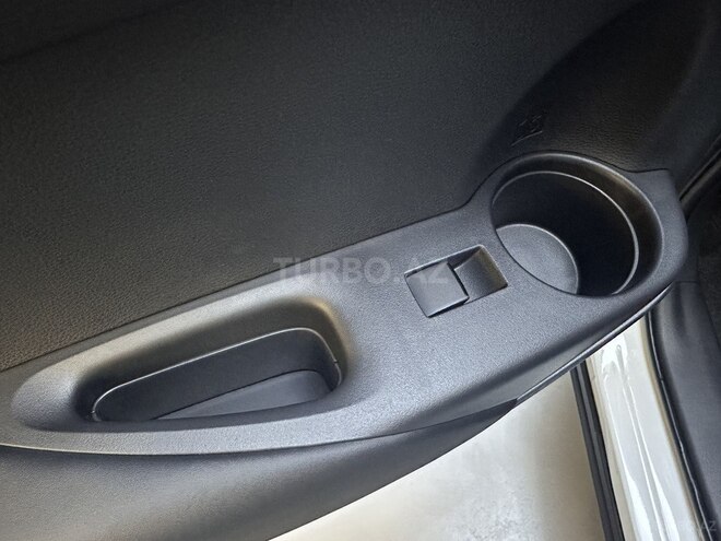 Toyota Corolla Cross 2025, 0 km - 2.0 л - Bakı