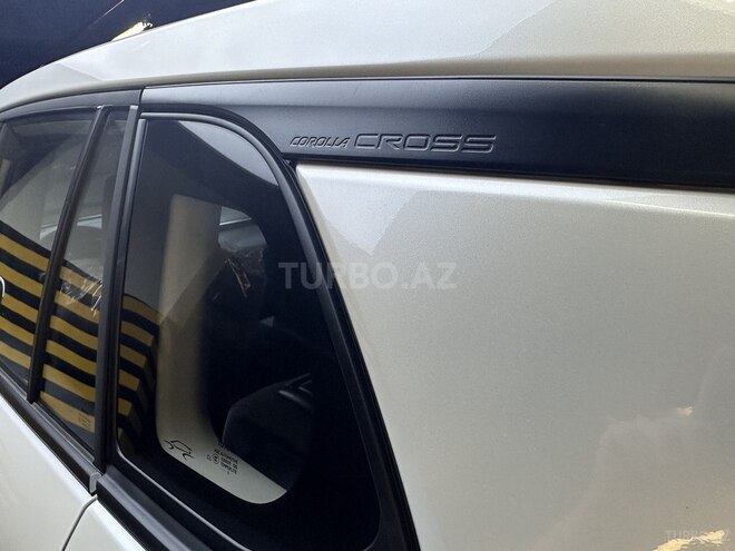 Toyota Corolla Cross 2025, 0 km - 2.0 л - Bakı