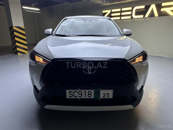 Toyota Corolla Cross 2025, 0 km - 2.0 л - Bakı
