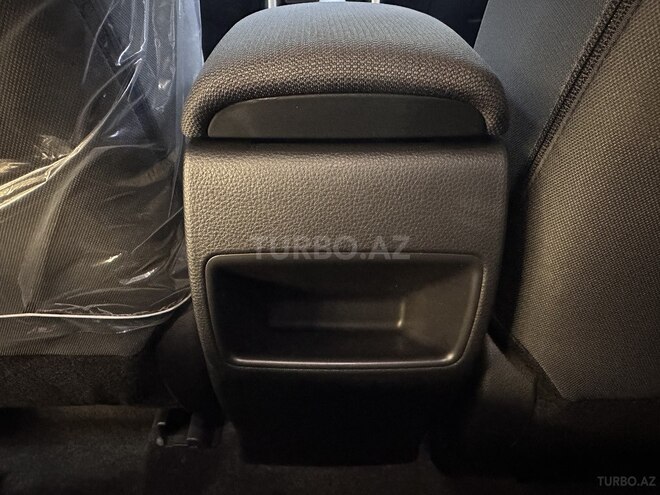 Toyota Corolla Cross 2025, 0 km - 2.0 л - Bakı
