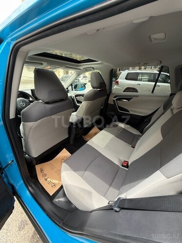 Toyota RAV4 2019, 129,000 km - 2.5 l - Bakı