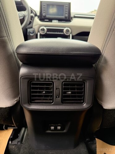 Toyota RAV4 2019, 129,000 km - 2.5 l - Bakı