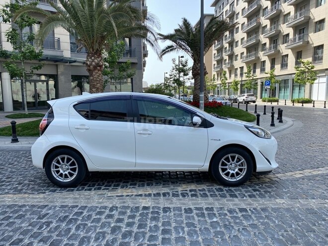 Toyota Aqua 2019, 109,000 km - 1.5 л - Bakı