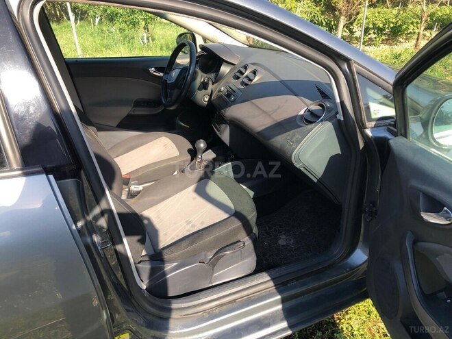 SEAT Ibiza 2013, 178,636 km - 1.6 l - Bakı