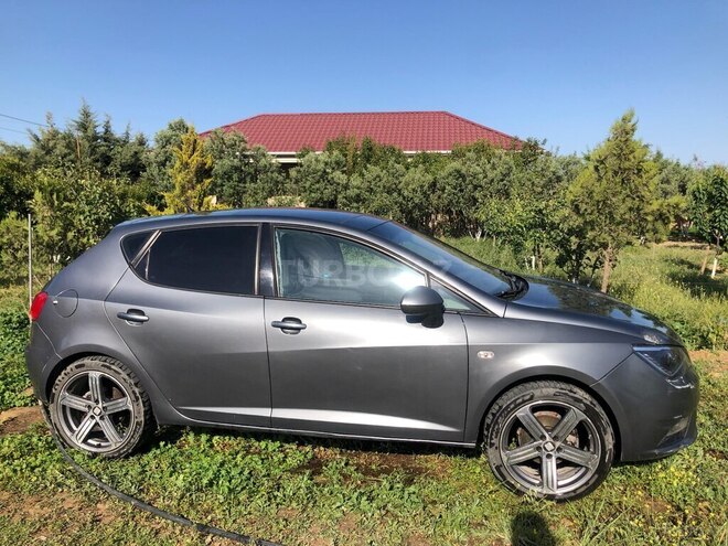 SEAT Ibiza 2013, 178,636 km - 1.6 l - Bakı
