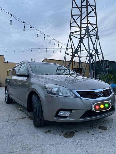 Kia  2010, 288,540 km - 1.6 l - Bakı
