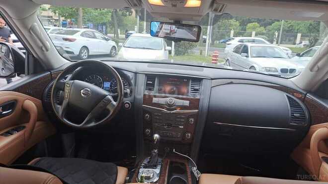 Nissan Patrol 2019, 44,500 km - 4.0 l - Bakı