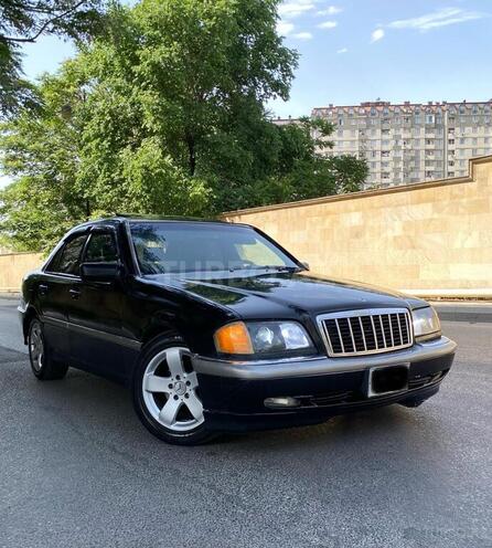 Mercedes C 240 1998, 245,000 km - 2.4 l - Bakı