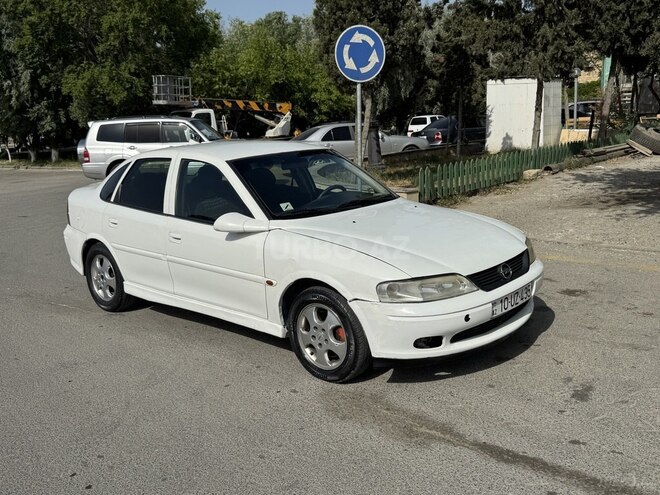 Opel Vectra 1999, 357,000 km - 1.8 л - Sumqayıt