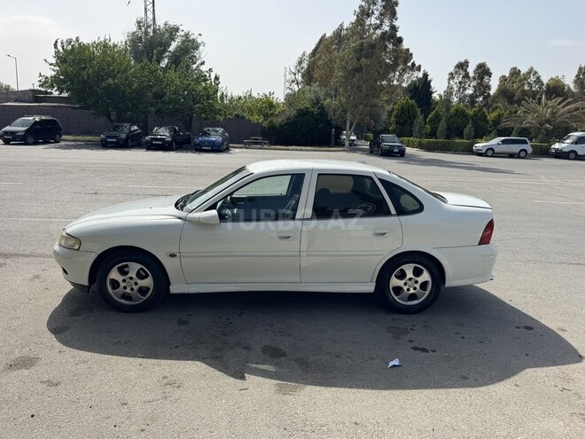 Opel Vectra 1999, 357,000 km - 1.8 л - Sumqayıt