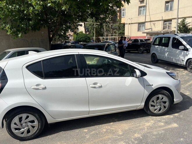 Toyota Aqua 2019, 52,000 km - 1.5 л - Bakı