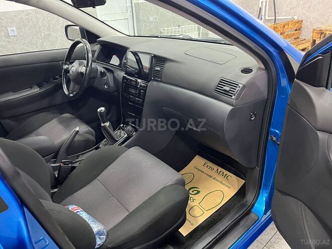 Toyota Corolla 2006, 255,000 km - 1.4 l - Bakı