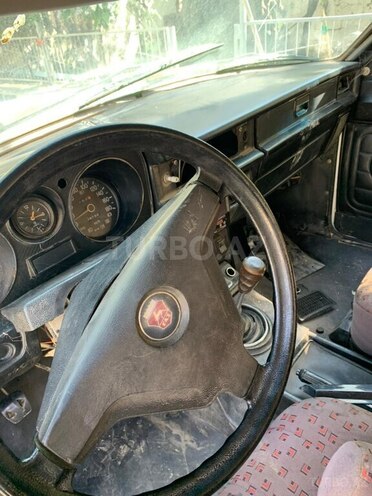 GAZ 3102 1994, 100,000 km - 2.4 л - Yevlax